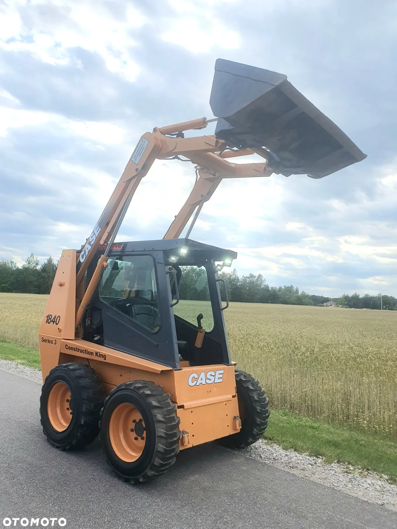 Case 1840 series 3 Bobcat Caterpillar - 7