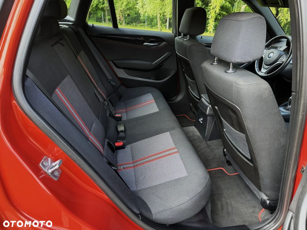 BMW X1 xDrive20d Sport Line - 20