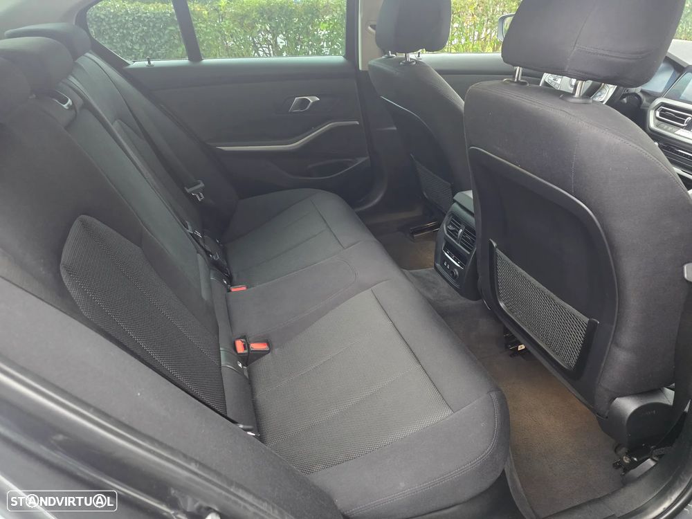 BMW 330 e Corporate Edition Auto - 12