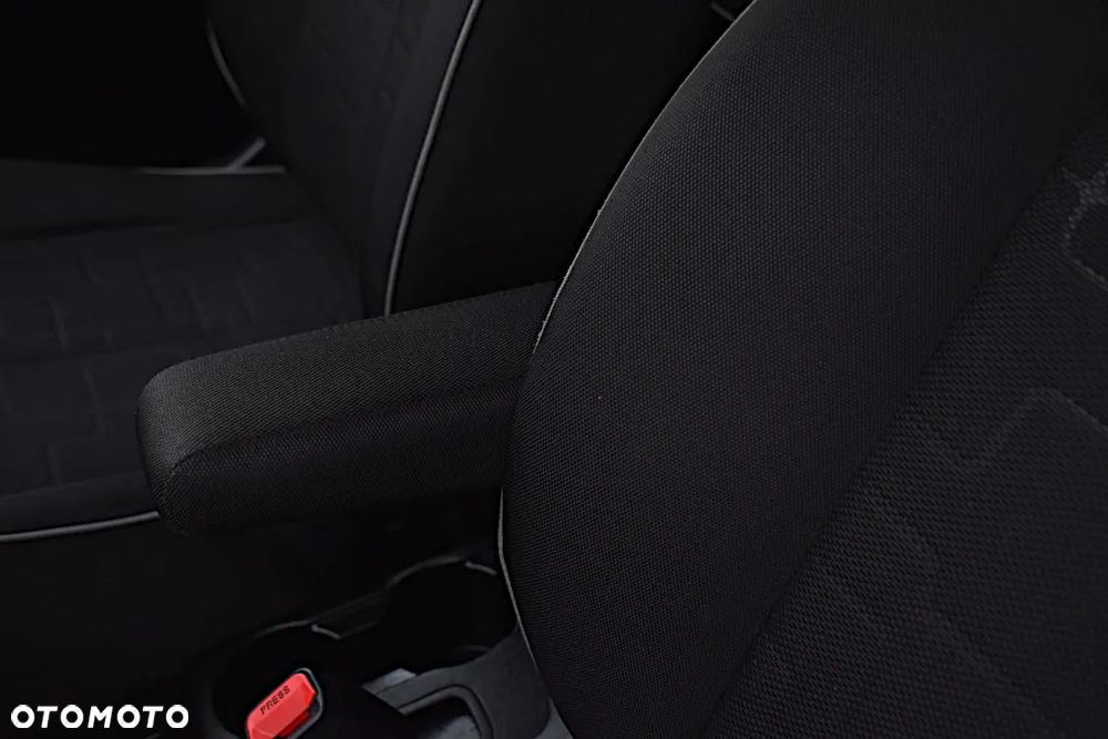 Kia Venga 1.4 CVVT Vision - 20
