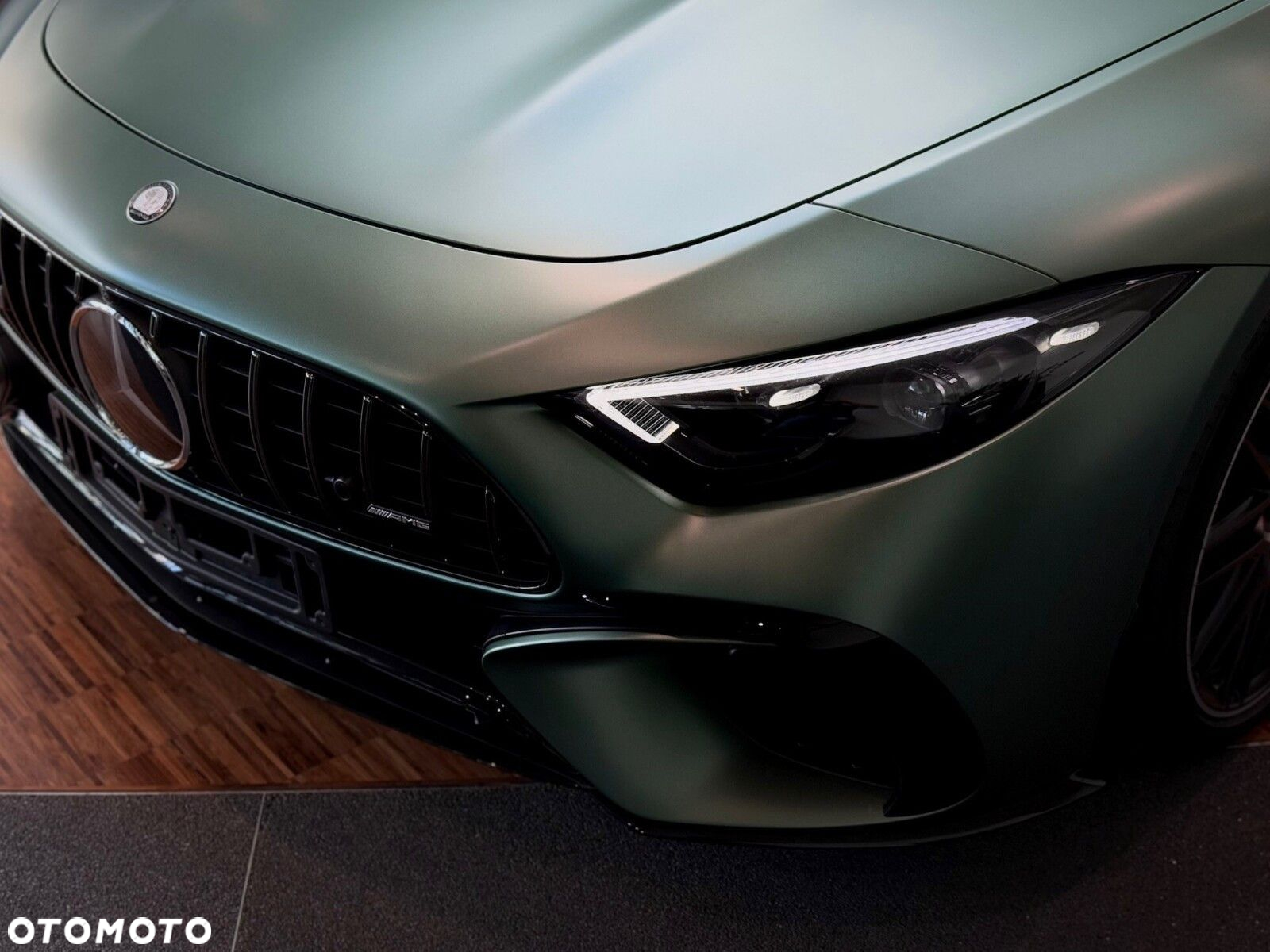Mercedes-Benz SL - 6