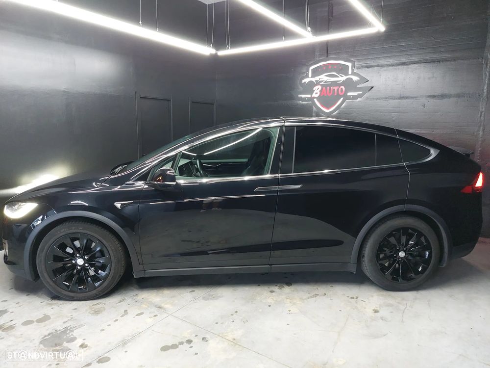 Tesla Model X 75D AWD - 20