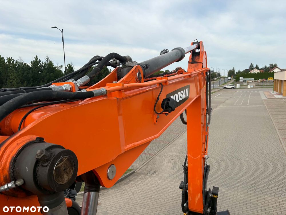 Doosan DX 170 W-5 ROTOTILT ENCON SZCZYPCE SUPER STAN - 18