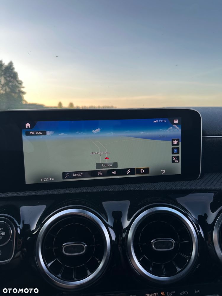 Mercedes-Benz CLA - 20