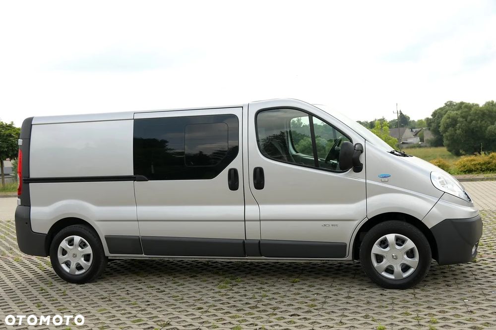 Renault Trafic - 10