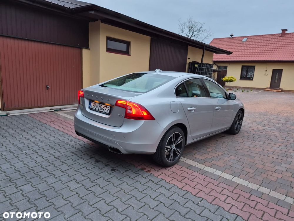Volvo S60 T5 Powershift - 6