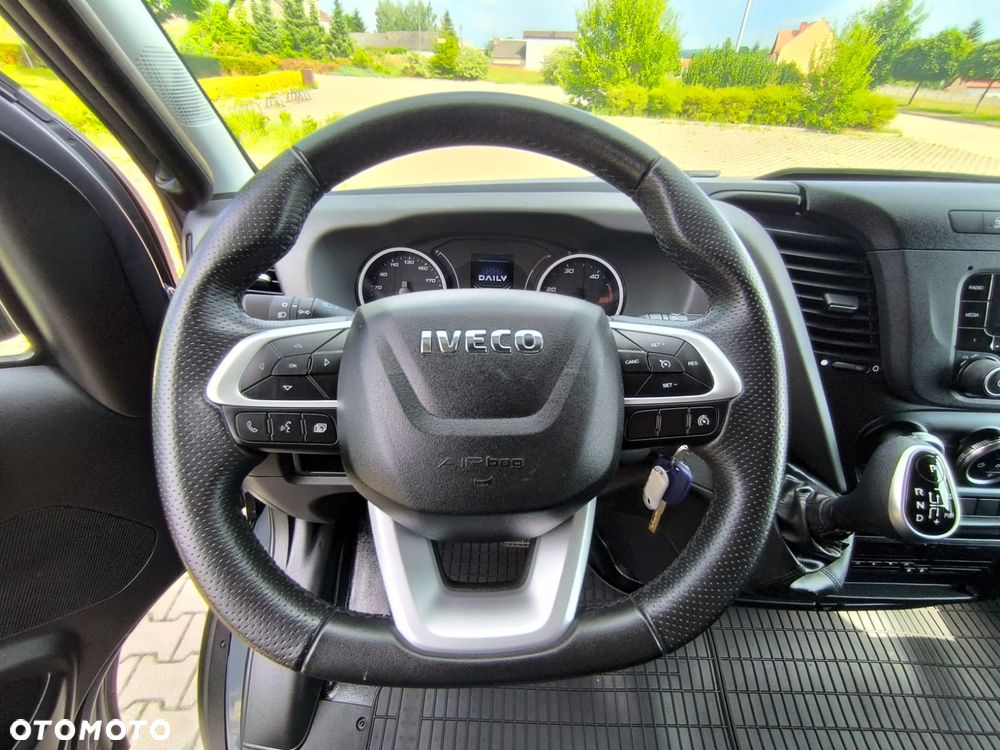 Iveco Daily 70C18 Sypialnia 2 Łóżka, 15 Palet, 2x Firana, Hi-Matic Automat! - 21