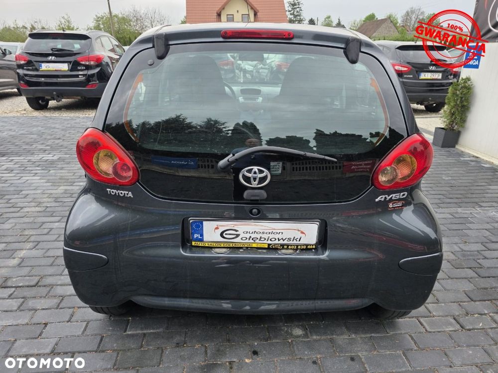Toyota Aygo - 8