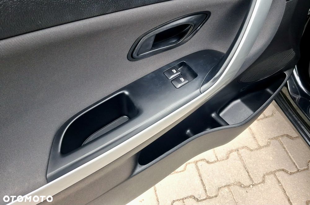 Kia Ceed - 24
