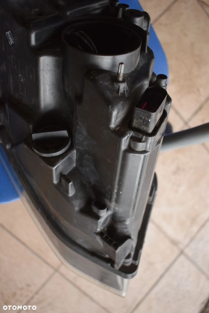 Lampa przednia VW Polo 5 lewa 6R1 941 007 e - 8