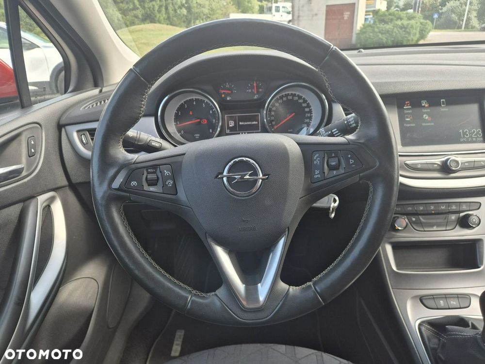 Opel Astra 1.4 T 120 Lat - 14