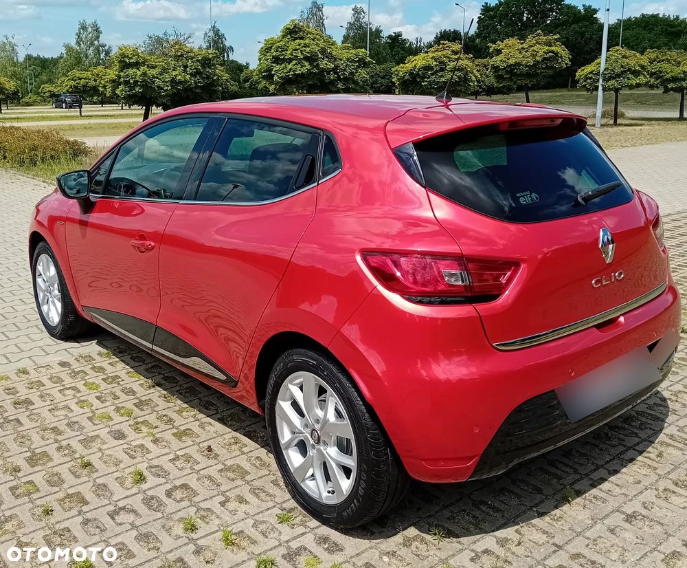 Renault Clio 0.9 TCe Limited - 29