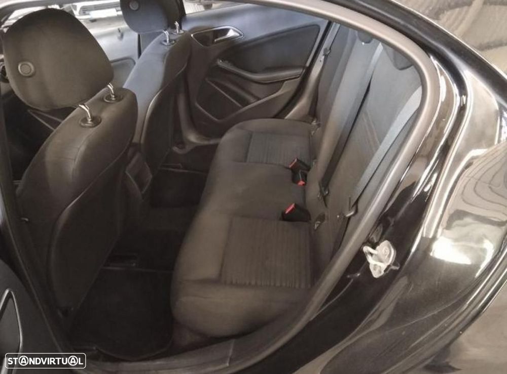 Mercedes-Benz A 200 - 3