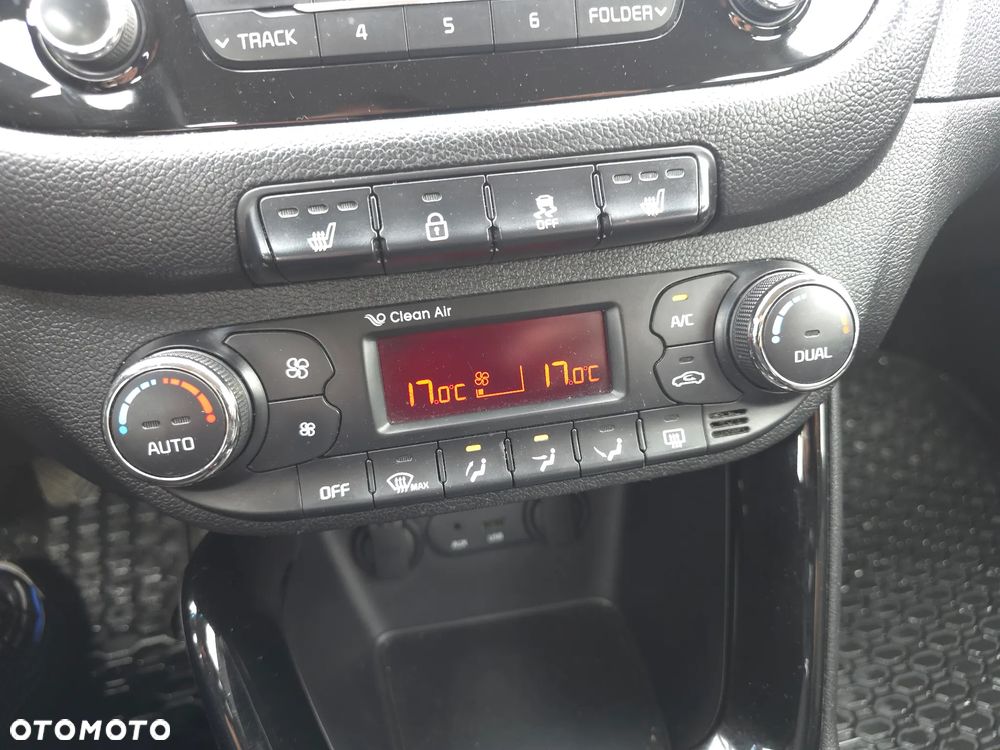 Kia Ceed 1.6 CRDi 128 Vision - 29