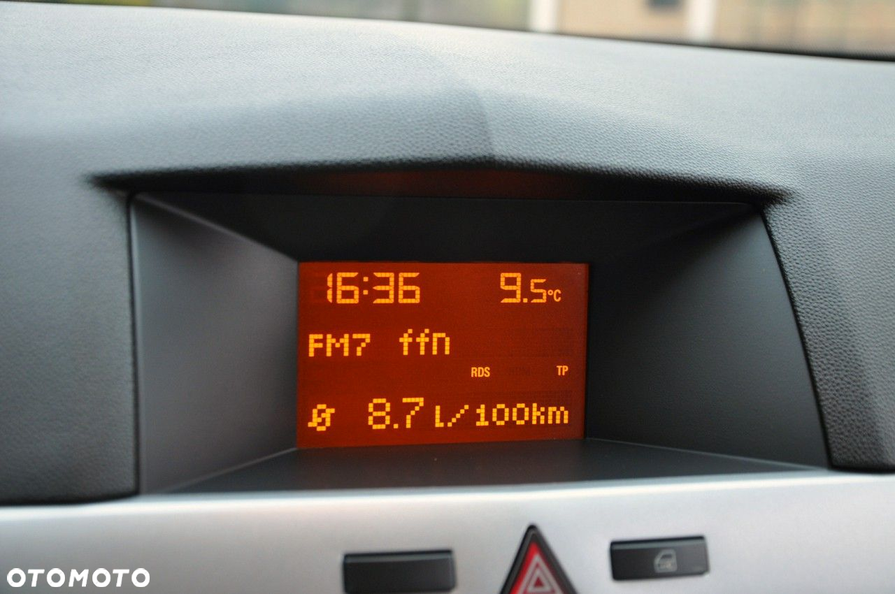 Opel Astra - 30