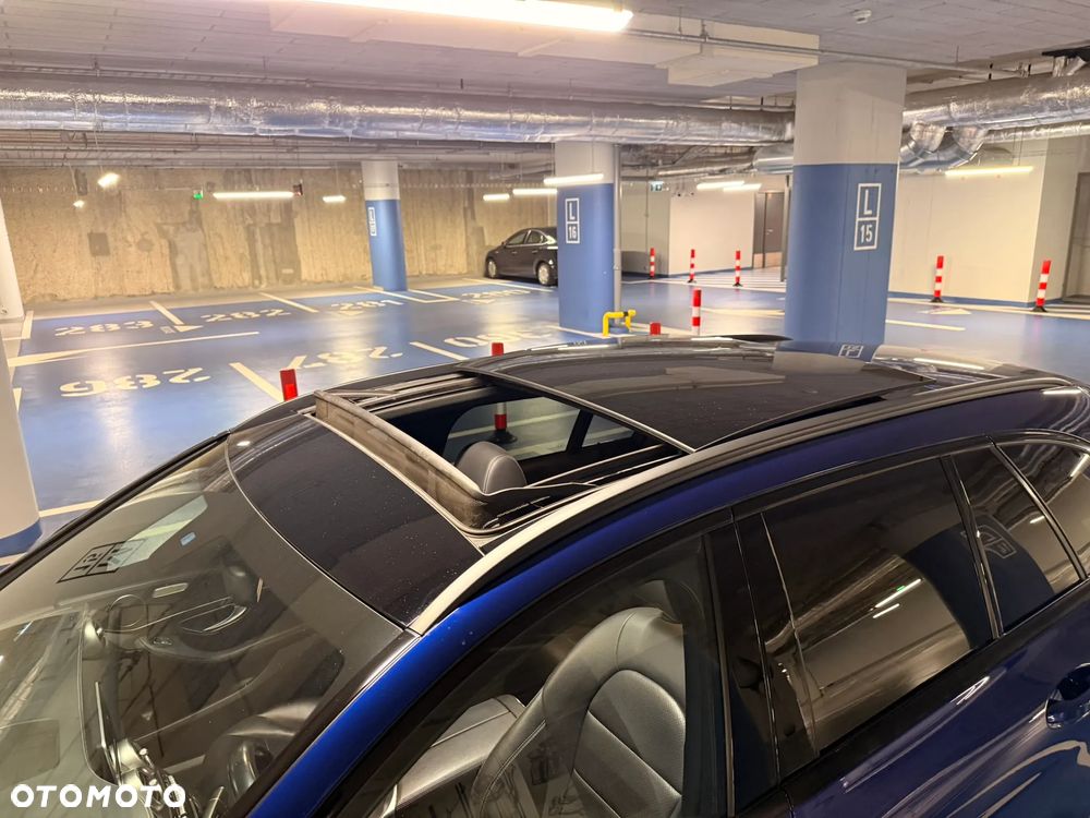 Mercedes-Benz Klasa C 200 4-Matic 9G-TRONIC - 16