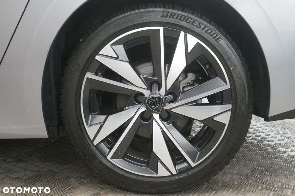 Peugeot 308 - 14