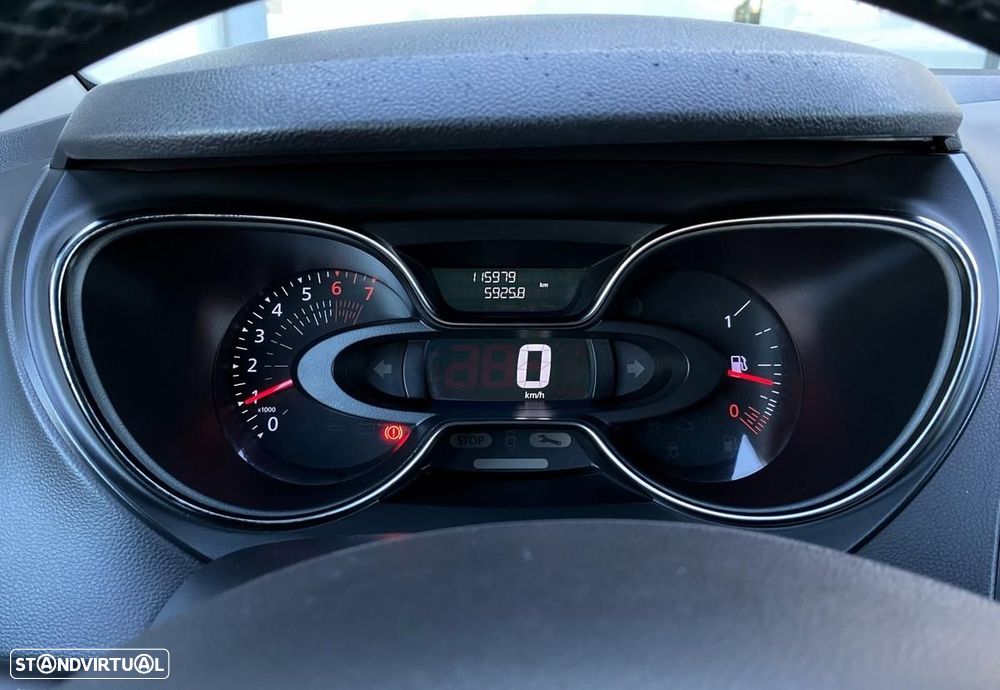 Renault Captur 0.9 TCE Exclusive - 28