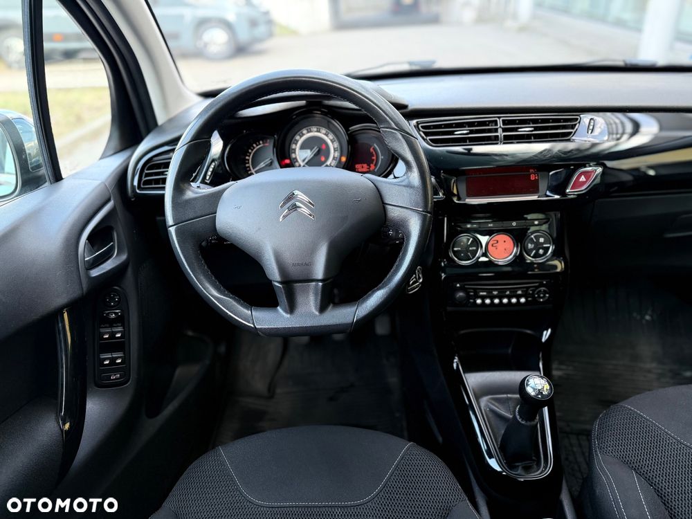 Citroën C3 Pure Tech (VTi) 82 Exclusive - 17