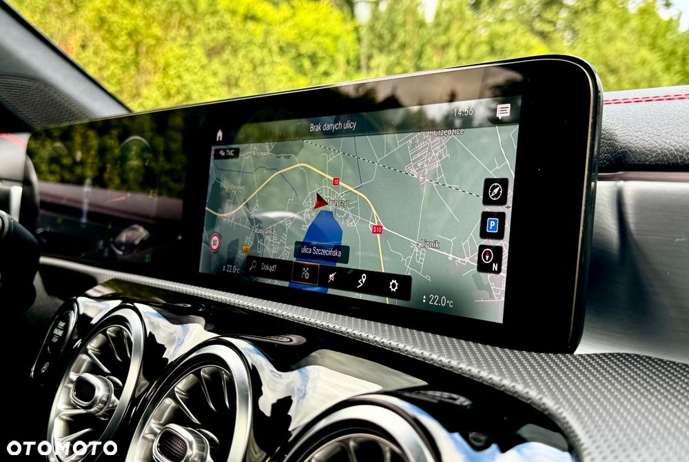 Mercedes-Benz CLA 200 d AMG Line 8G-DCT - 31