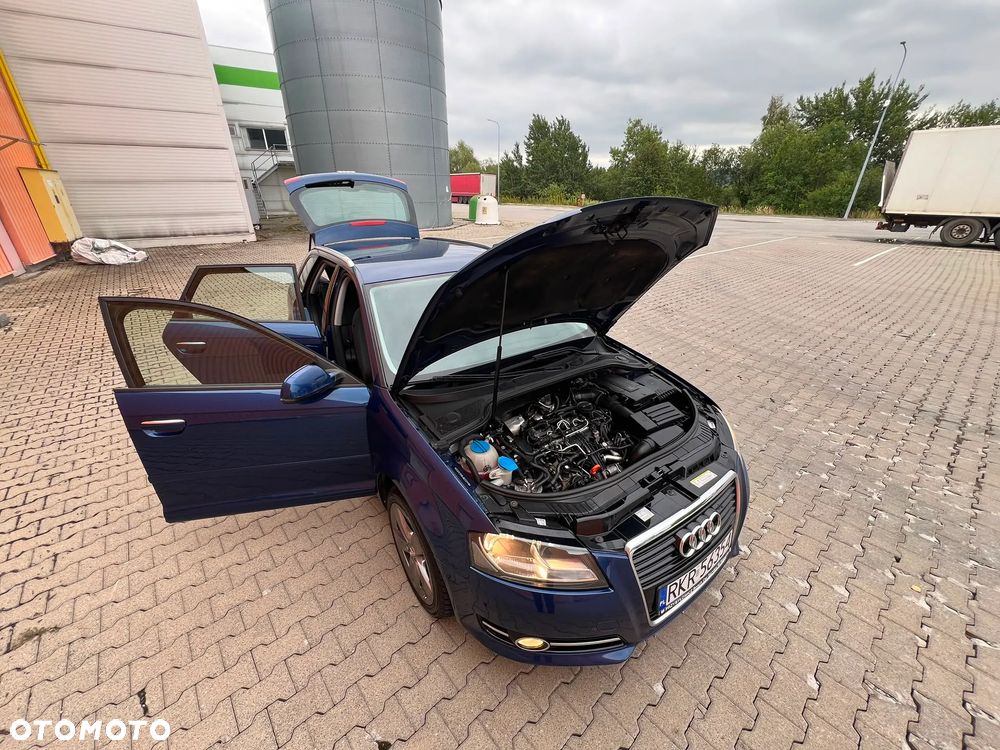 Audi A3 Sportback - 6