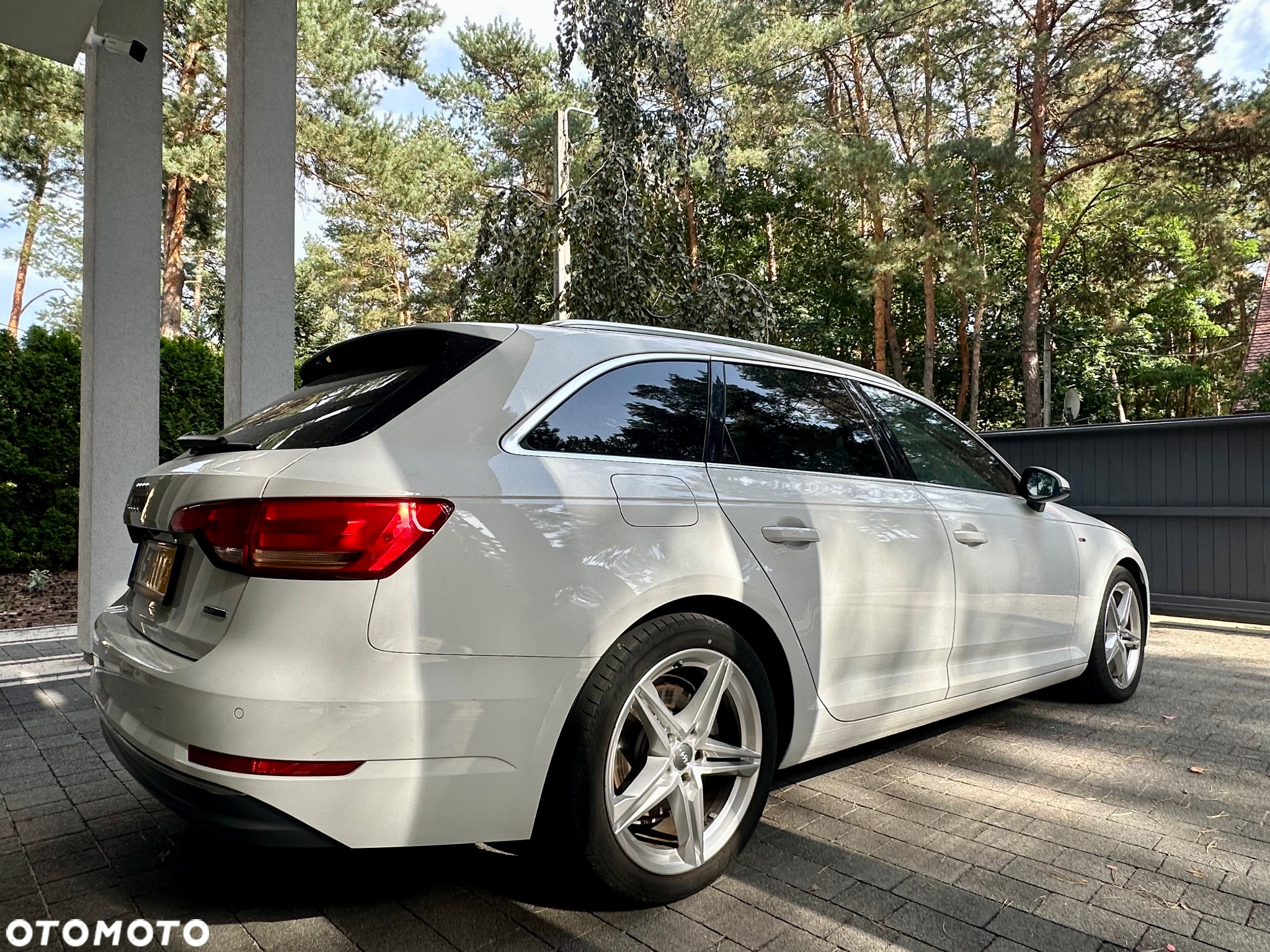 Audi A4 40 TDI quattro S tronic S line - 9
