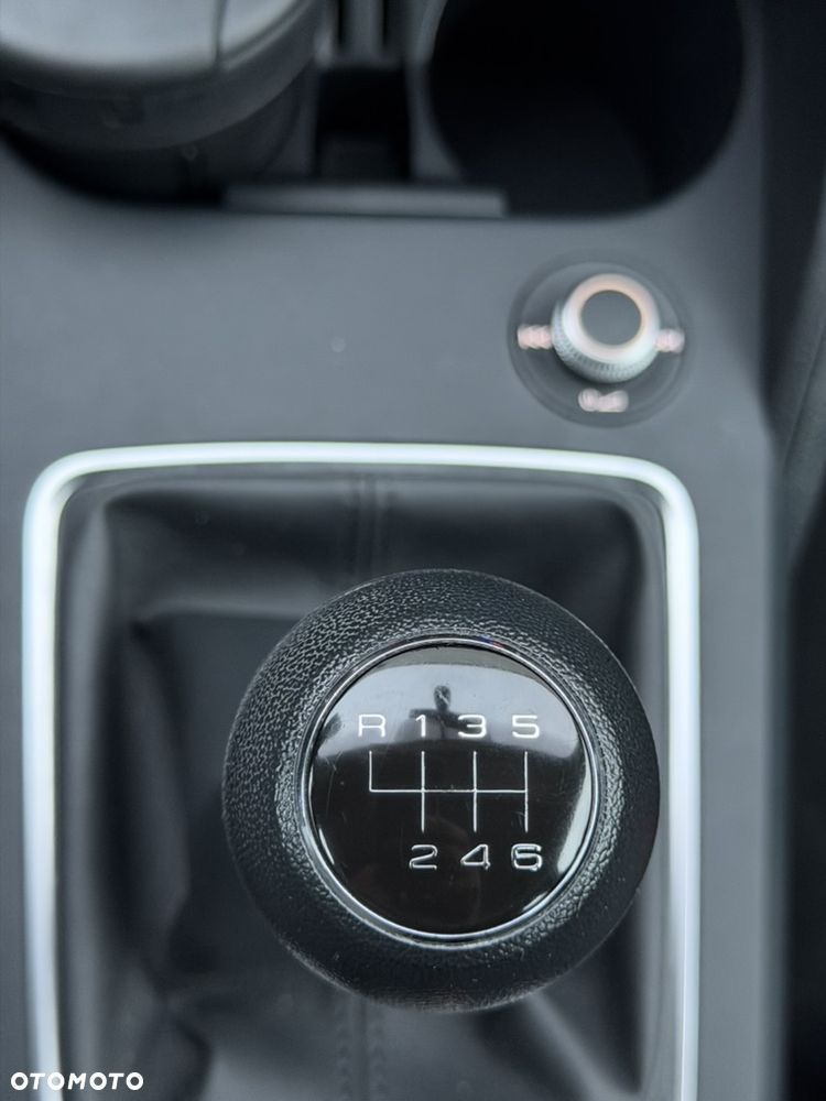 Audi Q2 - 18