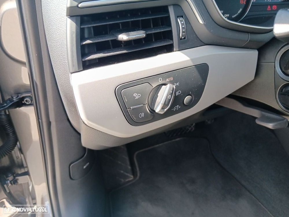 Audi A4 35 TDI S tronic - 13