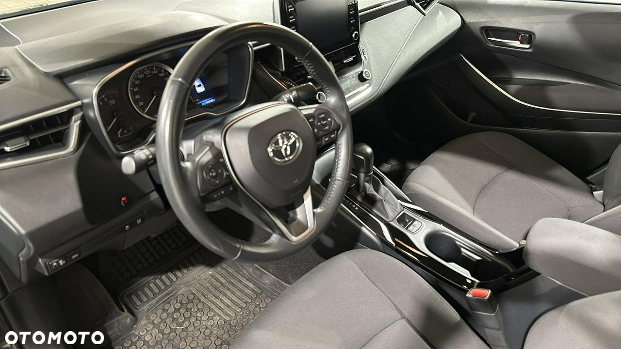 Toyota Corolla - 11