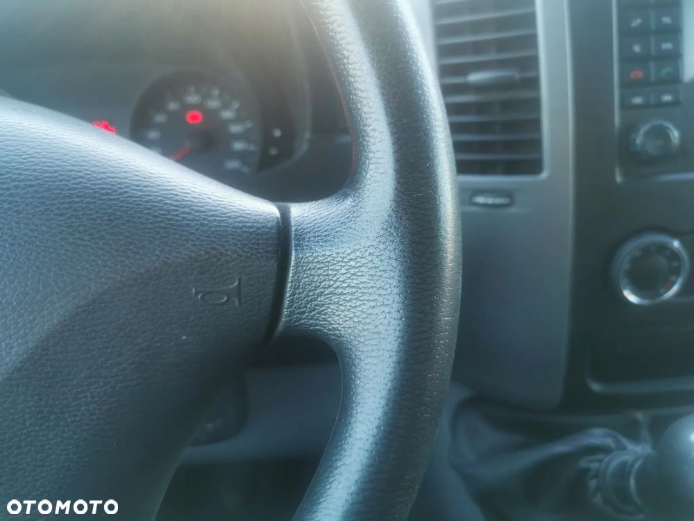 Volkswagen Crafter - 15