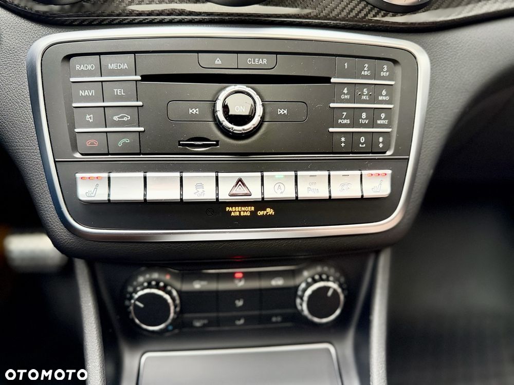 Mercedes-Benz CLA AMG 45 4-Matic - 24