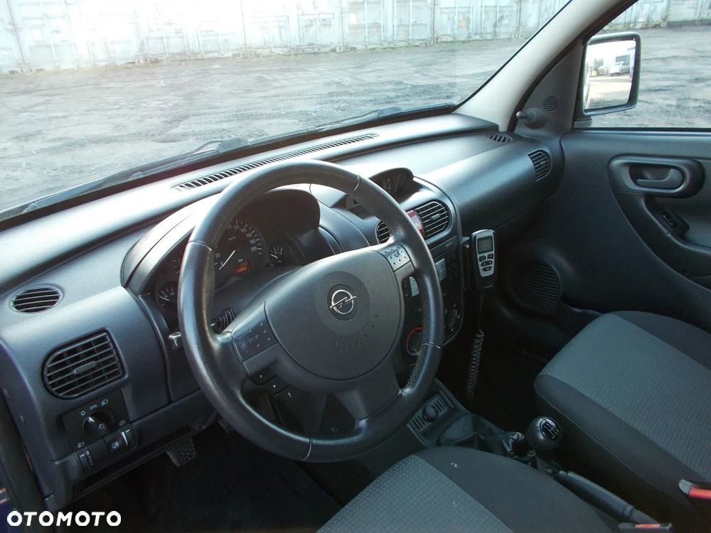 Opel Combo - 19