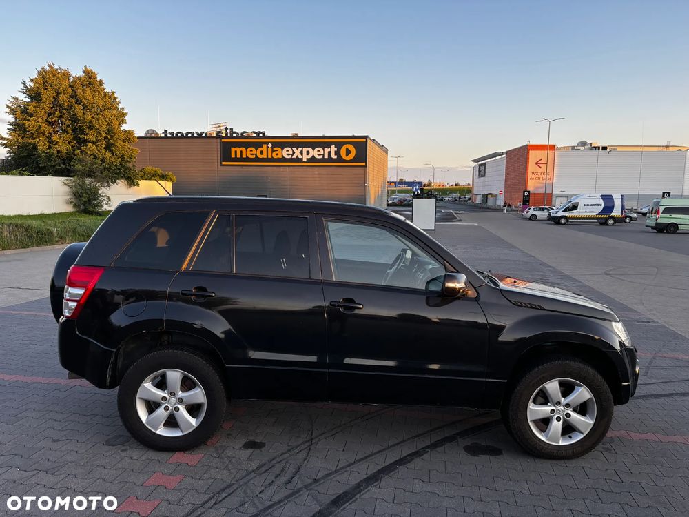Suzuki Grand Vitara 2.4 Premium EU5 - 9