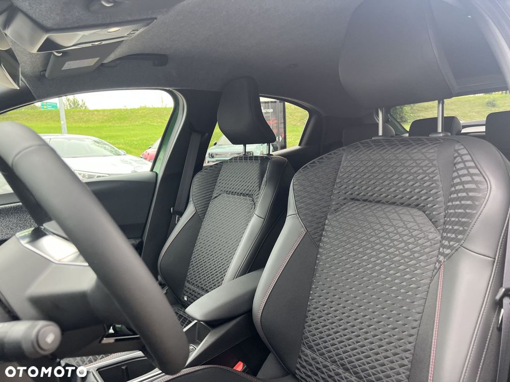 Renault Clio 1.2 TCe Techno - 11
