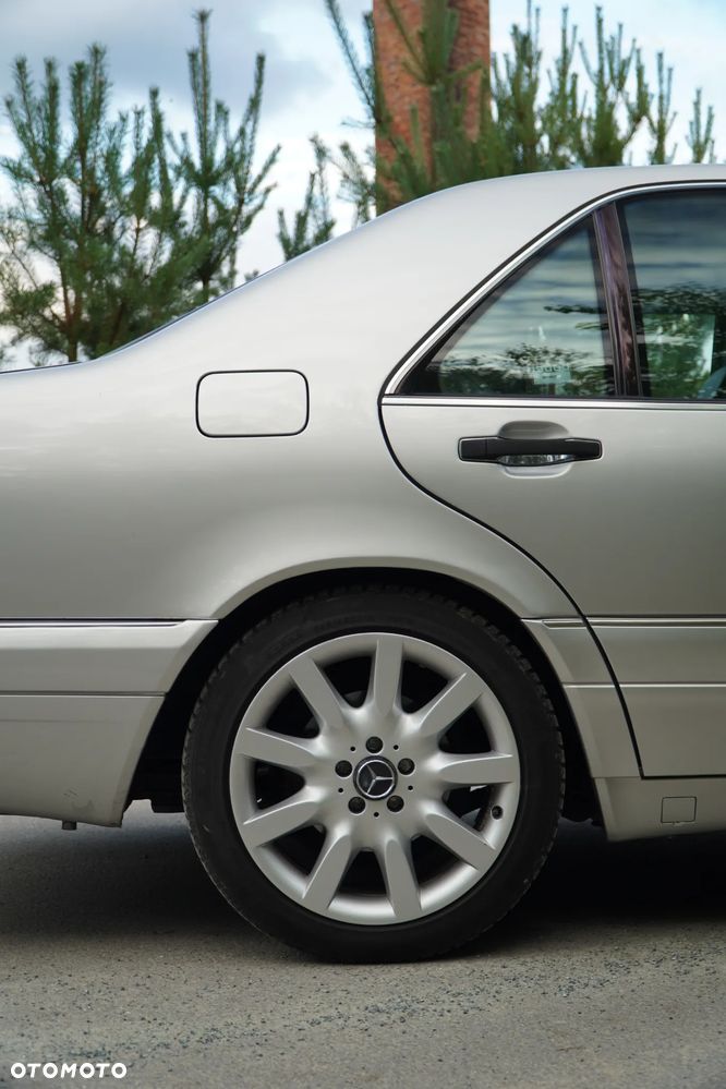 Mercedes-Benz Klasa S 300 TD - 12