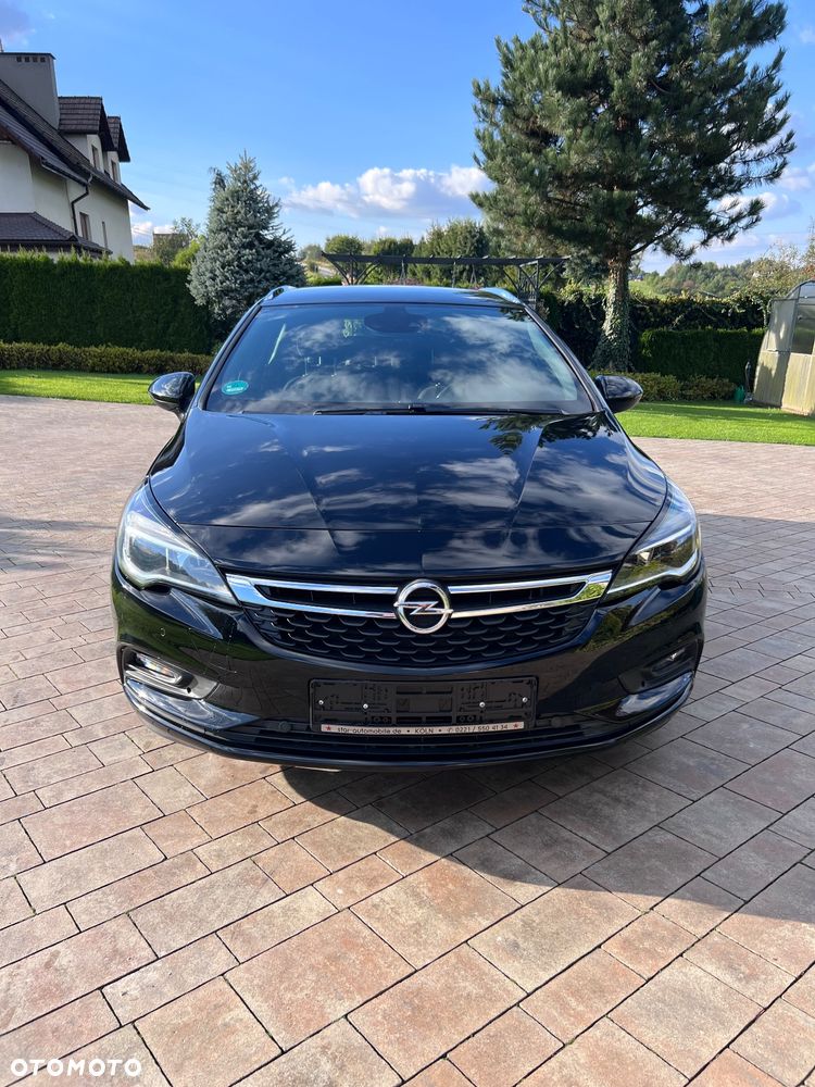 Opel Astra 1.6 D Start/Stop Dynamic - 2