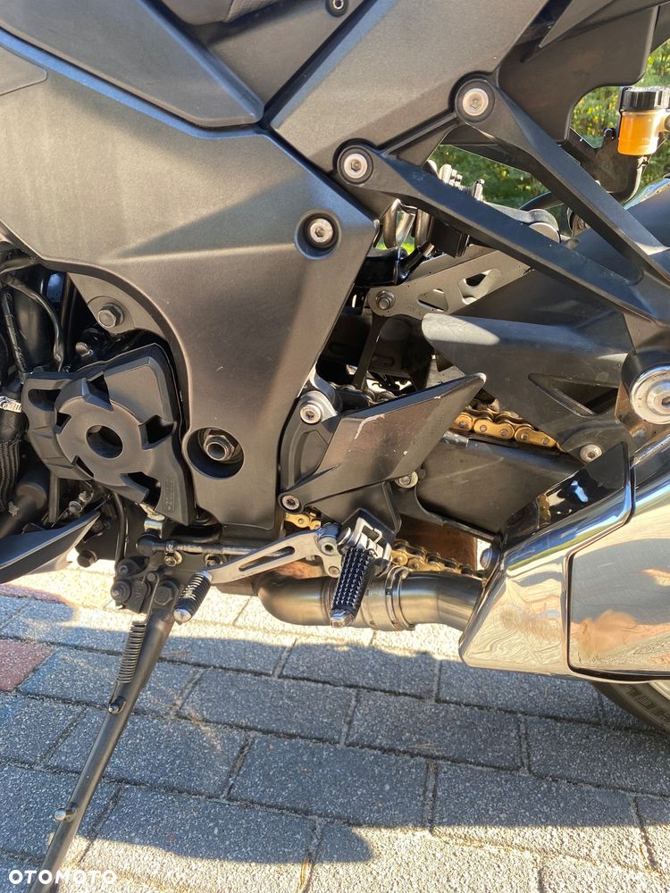 Kawasaki Z 1000 - 16