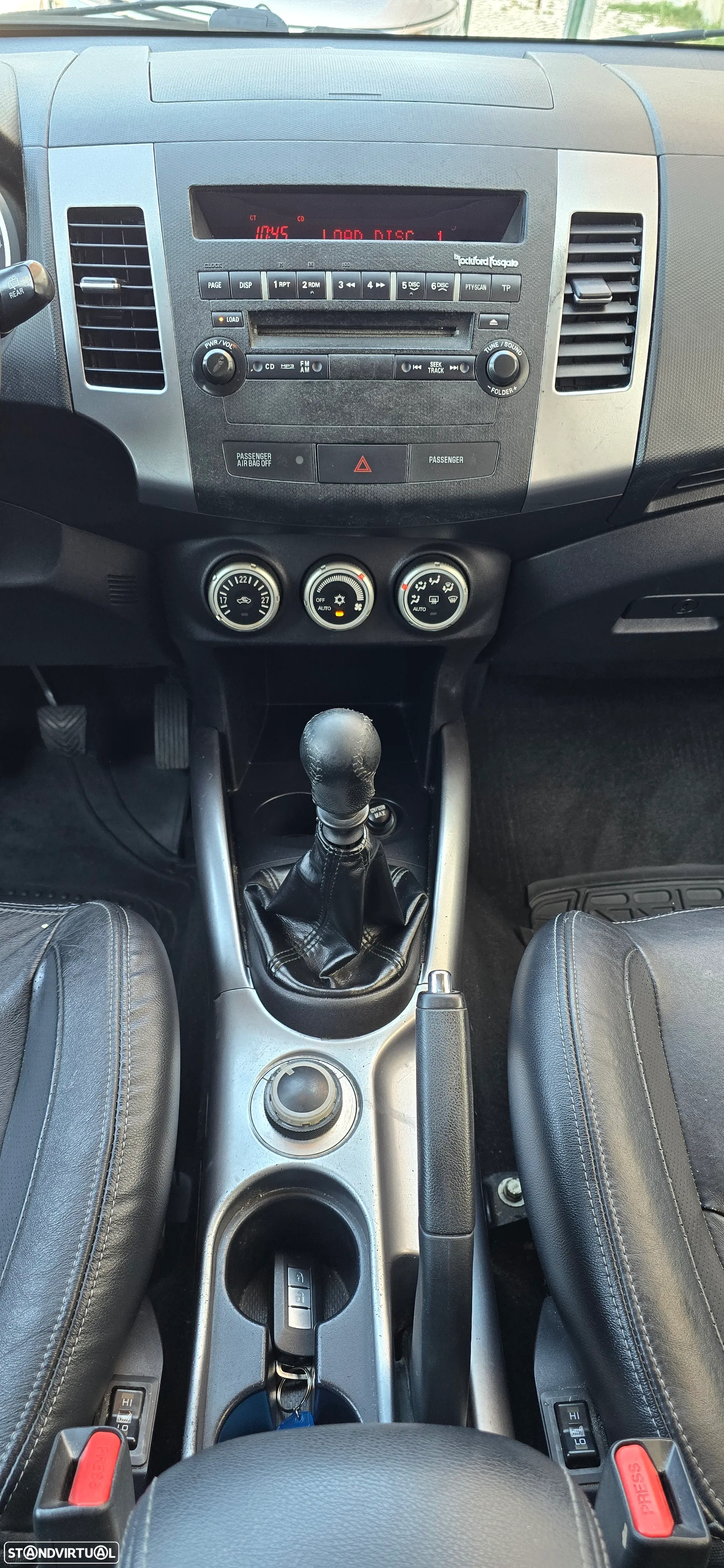Mitsubishi Outlander 2.0 DI-D Intense+ 4WD - 34