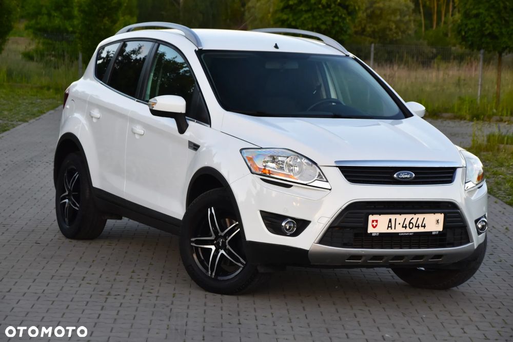 Ford Kuga 2.5 4x4 White Magic - 26