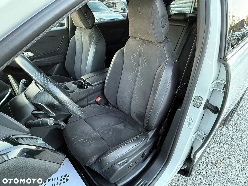 DS Automobiles DS 7 Crossback 1.6 E-Tense Grand Chic - 25