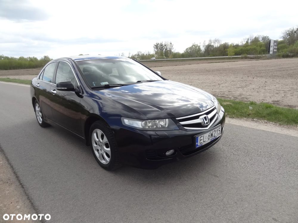 Honda Accord 2.0 Executive - 1