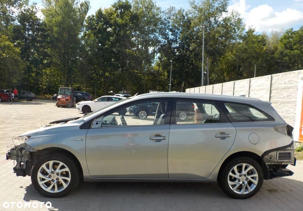 Toyota Auris - 7