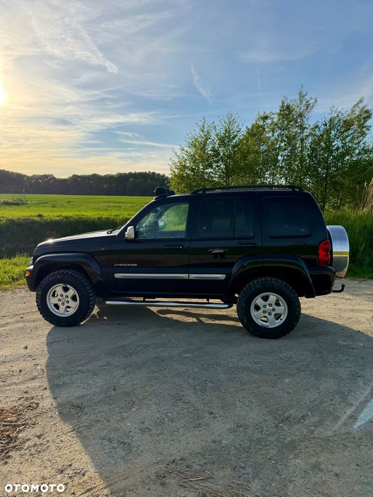 Jeep Cherokee 2.8L CRD Limited - 6