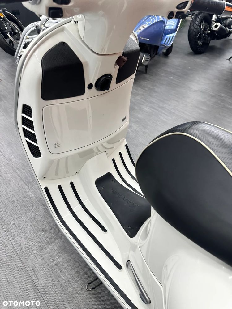 Vespa GTS - 14