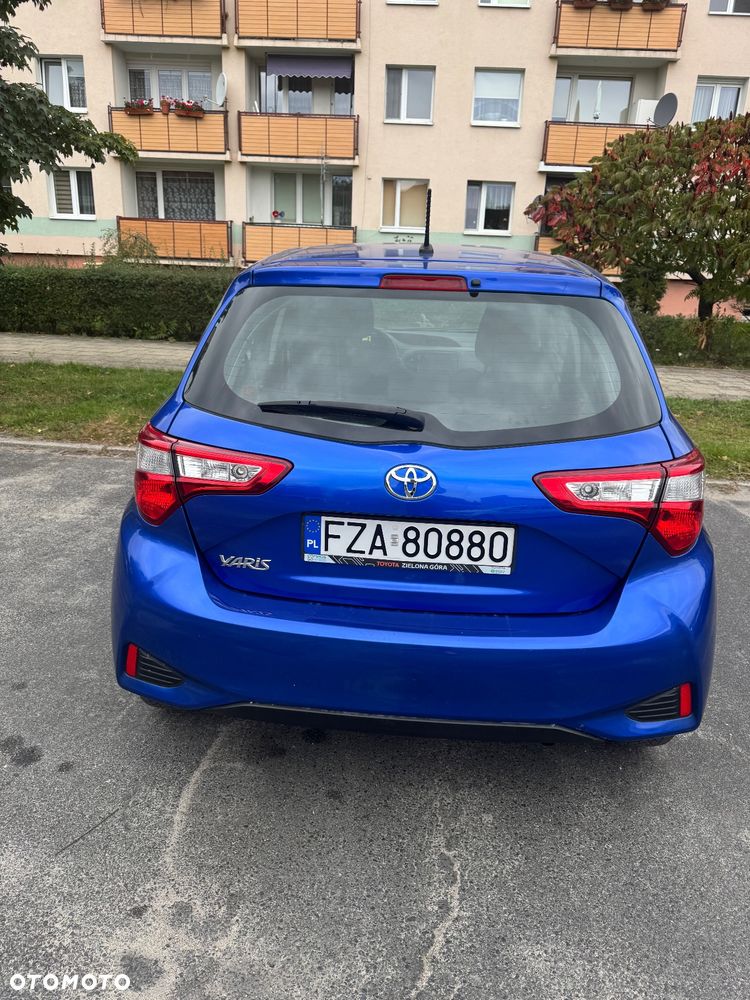 Toyota Yaris 1.0 Active - 5