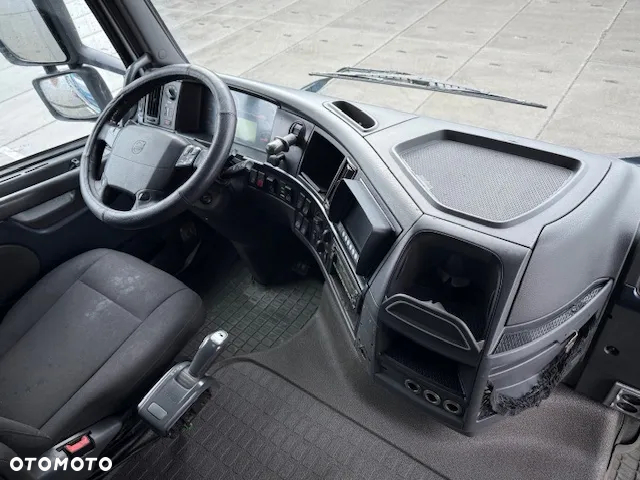 Volvo FH 540 8x2 + przyczepa LAG - zestaw do kontenerów - 9