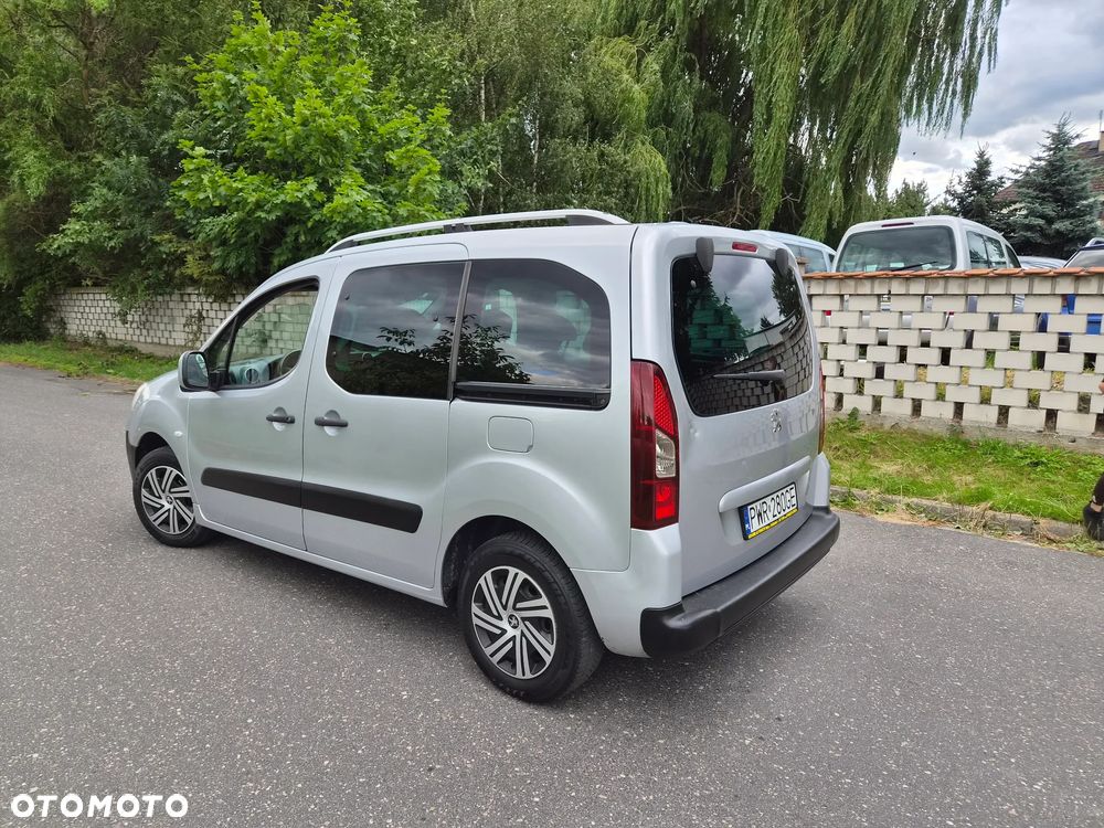 Peugeot Partner HDi FAP 115 Family - 11
