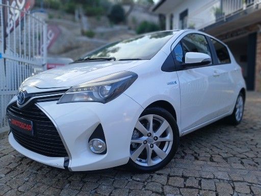 Toyota Yaris 1.5 HSD Sport +P.Techno+P.Luxury