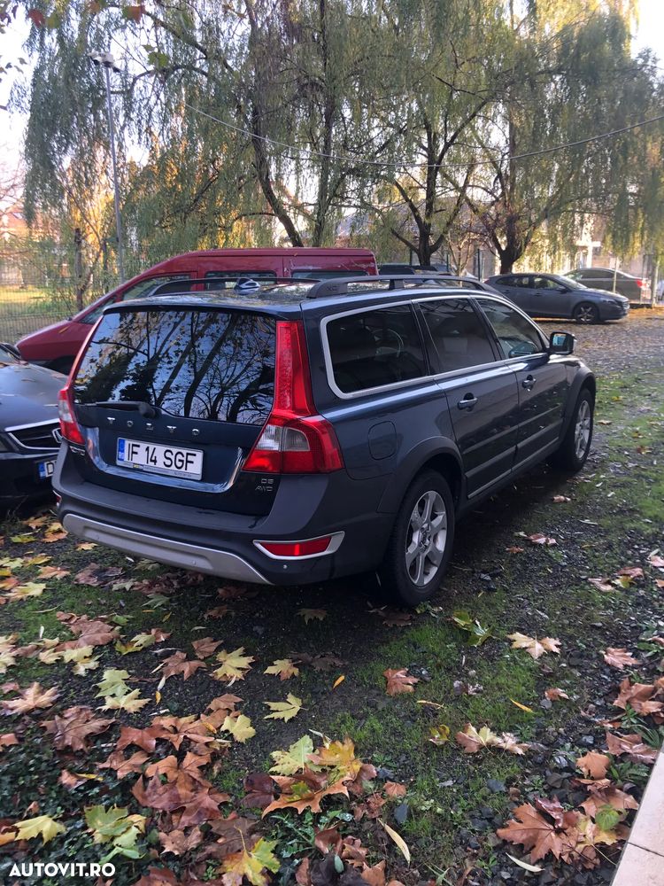 Volvo XC 70 D5 AWD Summum - 2