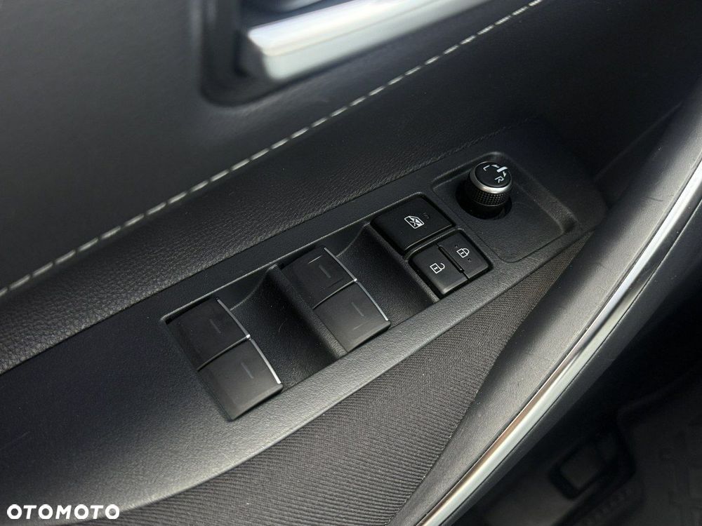 Toyota Corolla 1.8 Hybrid Comfort - 29